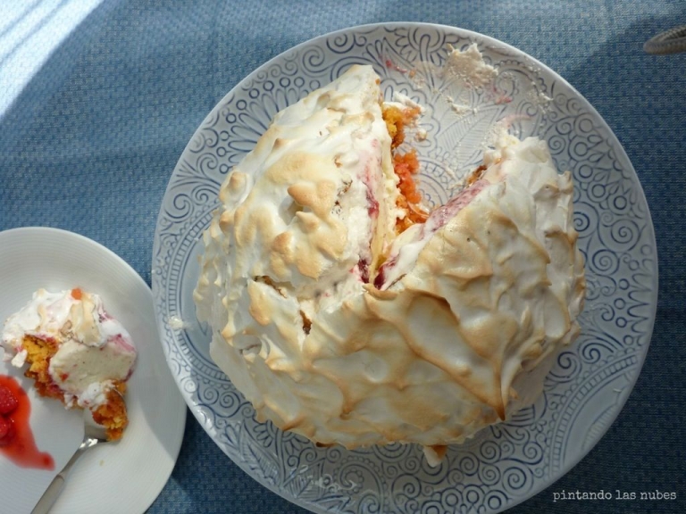 tarta merengada corte