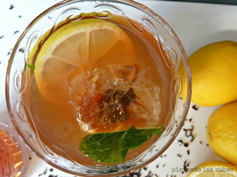 té al limón y menta