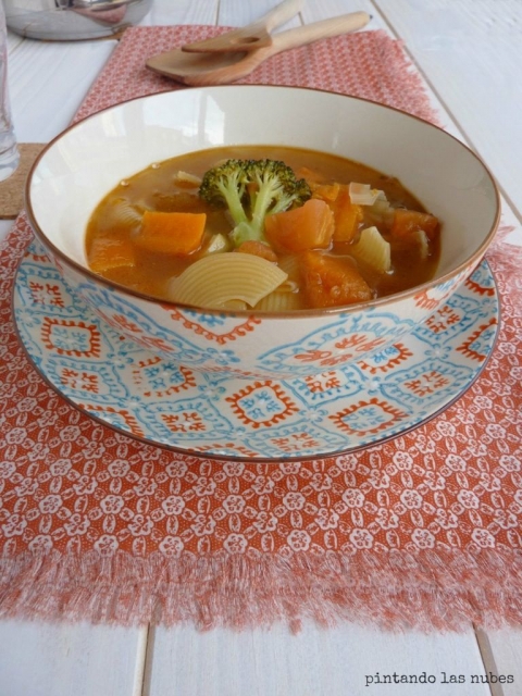 Sopa vegetal (Minestrone)