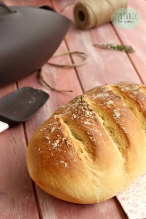Pan-de-hogaza-con-panera-lekue