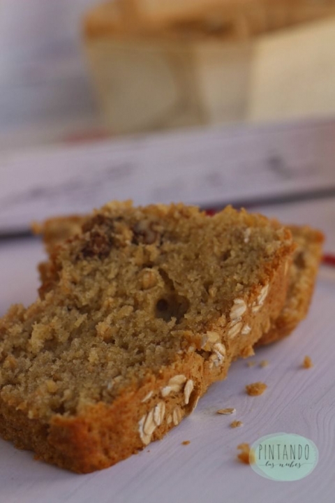 Bizcocho fácil y sano para desayuno (de aceite de oliva y avena)