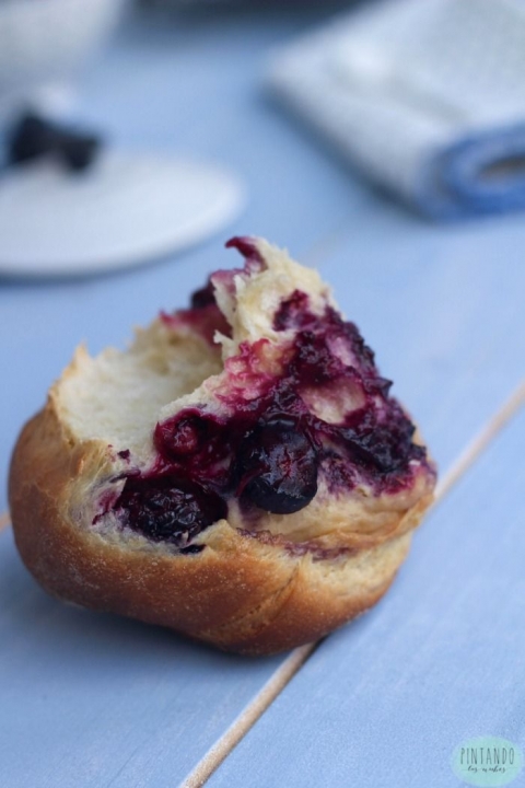 Brioche de frutos azules
