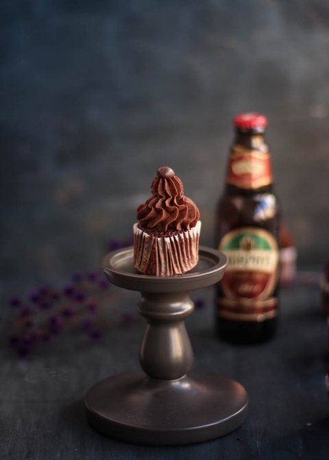 Receta de pastel de cerveza y chocolate por Pintando las nubes